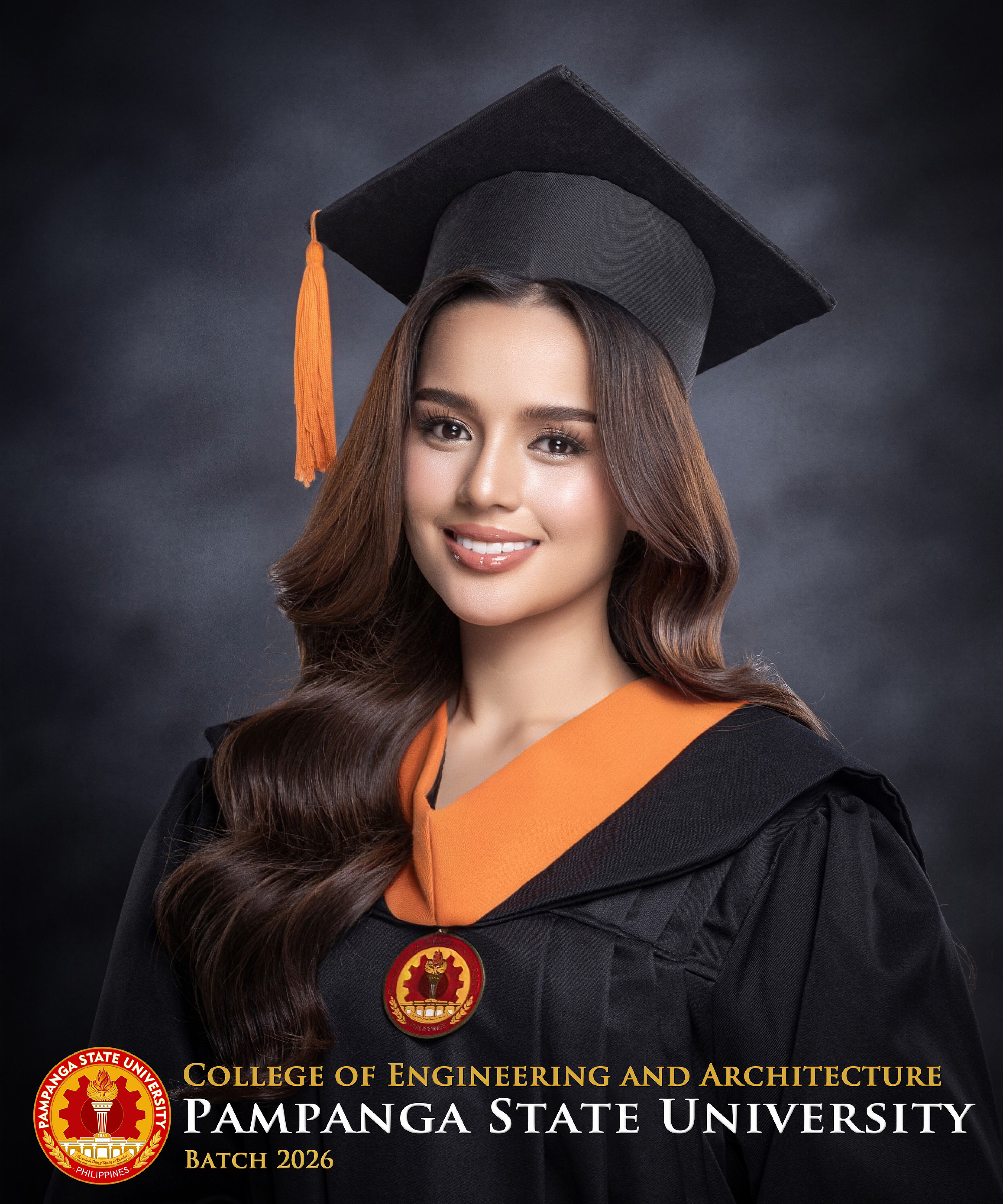 Maureen - Toga Closeup